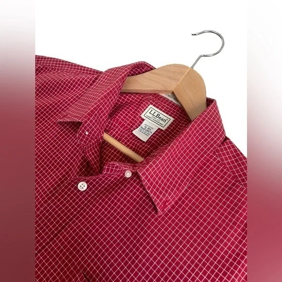 LL Bean Button Up Long Sleeved Red Checkered Shirt Wrinkle Resistant XL-Regular - Picture 7 of 8